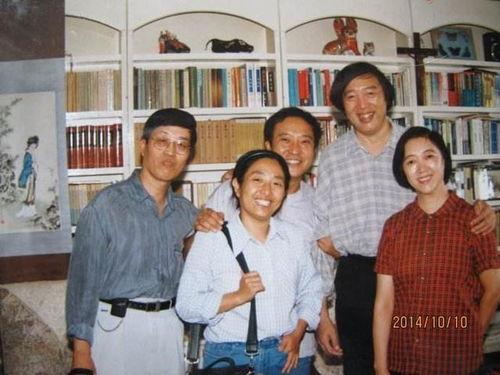 冯巩牛群爆料视频,笑料连连背后的故事  第1张